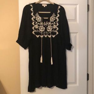 Black Velzera tunic